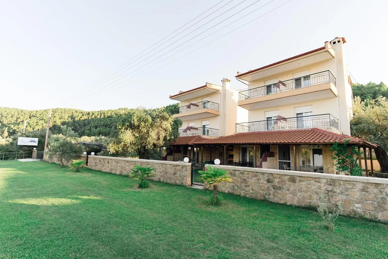 Family Villas Vourvourou 0*,